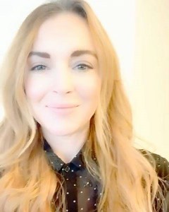 70K views · 6.3K reactions | So excited to announce I’m joining Vanywhere where I can communicate with my fans 1-on-1. You can subscribe to DM me directly and I’ll get back to you with texts and personalized video messages. I’ll also be available for live video and voice calls. To get started, download the Vanywhere app from the Appstore or Google Play, or follow @vanywhere for more details. I can’t wait to talk to you guys! | Lindsay Lohan | Facebook