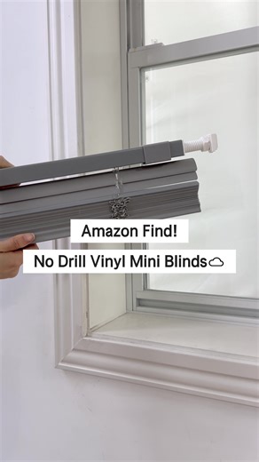 🖤No Drill Mini Blinds. ✨ No-drill quick installation is ideal for renters and homeowners, leaving no marks and preserving walls, instantly elevate the ambiance of your room while protecting it from the sunlight! Click the link in bio🔗 to learn more. #homedecor #interiordesign #homestyling#NoDrillBlinds #HomeUpgrade #energyefficiency #homediy #windowtreatments #amazonhomefinds #apartmentdiy #bedroomdesign #blinds #sunresistant #nodrill #moderndecor #livingroomstyle