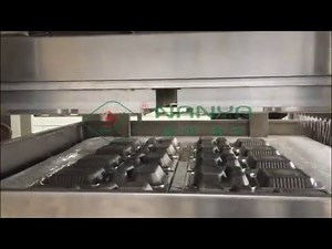 Fully Automatic Disposable Paper Plate Making Machine / Tableware Production Line
