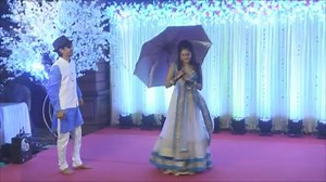 We can’t take our eyes off from this power couple dancing on 'Pyaar Hua Ikraar Hua',❤️ Saregama #SaregamaMusic #Retro #RetroSongs #PyaarHuaIkraarHua #Shree420 #MannaDey #LataMangeshkar #DanceCover | Saregama