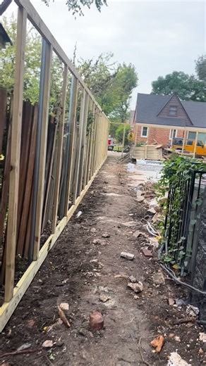 8 ft high horizontal fence on Dallas tx, | ARS fences y remodelación.