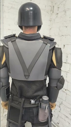 Juggernaut armor cosplay from Helldivers