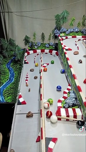 MARBLE RACE. MARBLE RUN.