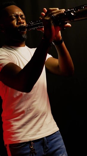 So Beautiful Part 3. Like and follow for more! #rnb #rnbvibes #saxophone #throwback #musician