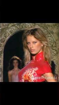 Karolina Kurkova for Roberto Cavalli spring/summer 2003 #supermodel #fashion #runway