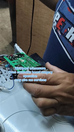 Whirlpool microwave Oven controller board surgery operation mey aire rac services #meyaireracservices #whirlpoolappliances #designtodelight #microwaveoven #nopower #repair | MEY Refrigeration & AirConditioning Repair & Installation Services