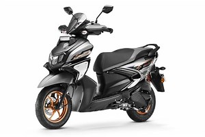 Yamaha RayZR 125 Fi Hybrid Price - Mileage, Images, Colours | ZigWheels