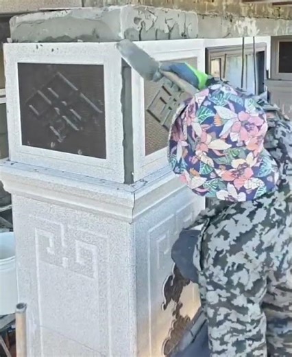 Installing the trim on the ceramic wall pillars at the front of the house so that it looks good #fyp