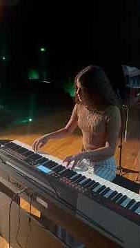 Estudar música na infância estimula o raciocínio lógico e melhora o desempenho escolar.