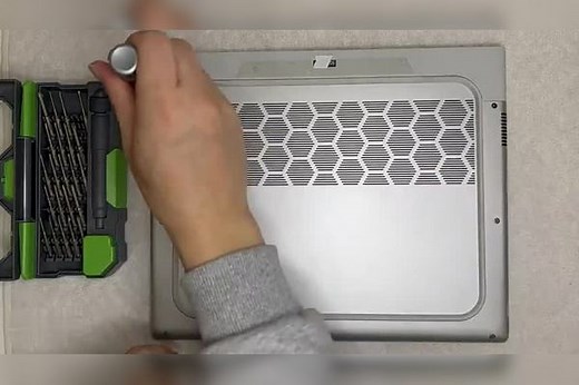 外星人x14r2加装固态硬盘，升级内存教程 外星人电脑 外星人x14