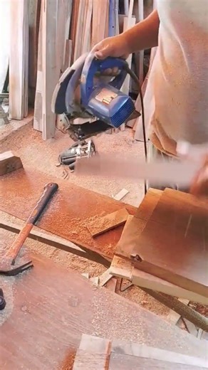 Tips for cutting door grooves #woodworking #tools #wooddesigner #feedshorts