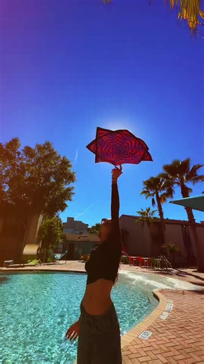 Get into the flow 💓 #flow #flowart #flowstar #flowartist #energymovement