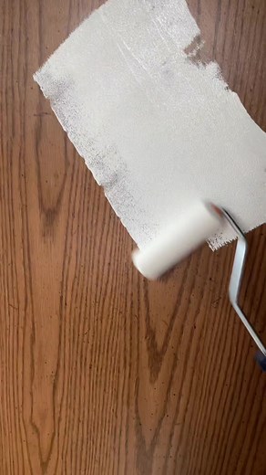 Chalk Painting Kitchen Cabinets: A DIY Guide