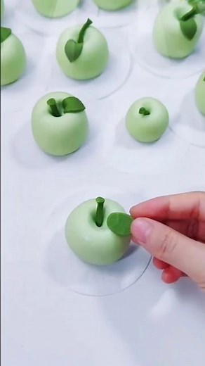 Mini Green Apple Desserts – So Cute and Realistic! 🍏✨