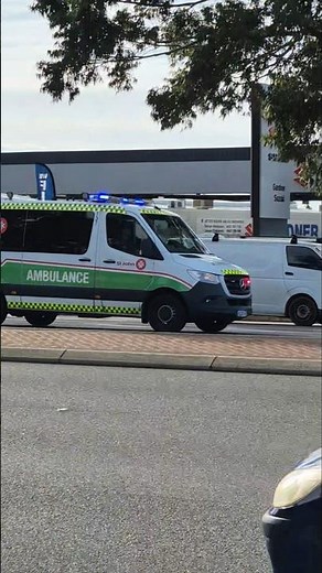 St.John ambulance responding WA