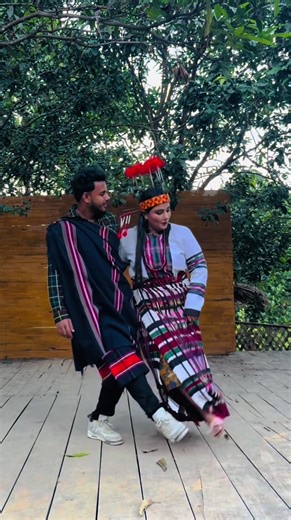 Hobay Naki Pahari Dance Performance