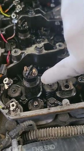 Injector OHM Test, what you NEED to CHECK, Cummins 5.9 Missfire #diesel #trucks #repair #truck