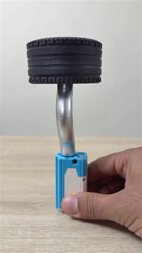 Bricks Master Builders on Instagram: "Spinning Objects Using Motor #lego #technic #legotechnic #experiment #legofan"