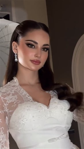 Casting Manager on Instagram: "AVAILABLE MODEL JULIA 💅🏻 Riyadh 1-2-3-4-5-6 of February Dammam 7-8-9-10 of February Jeddah 11-12-13-14-15 of February"