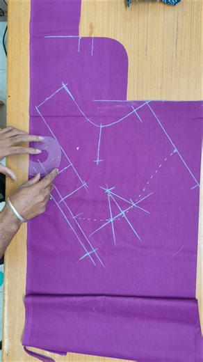 👉Blouse Front cutting Perfect Method