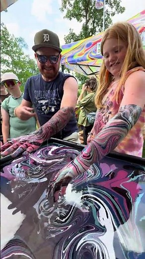 Body Marbling Paint Dip Art by BLVisuals at Return to the River Festival 36