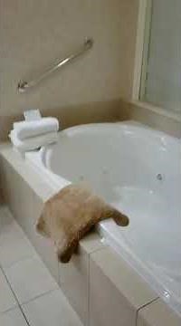 Niagara Falls Canada. Hilton Niagara Falls. Room tour. Falls view. 2 bedroom Suite.