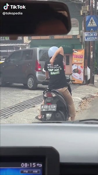 Daripada garuk mulu mending ikut war diskon di Tokopedia tiap jam 2 siang🥳 #warditokopedia #belanjatros