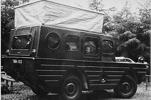 Trail’s End : Floating Back to 1973 With an Amphibious Sea Jeep