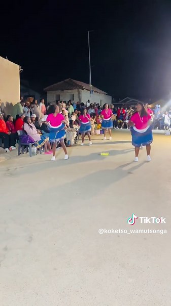 Koketso Wa Mutsonga: Dance Moves You Can't Miss!