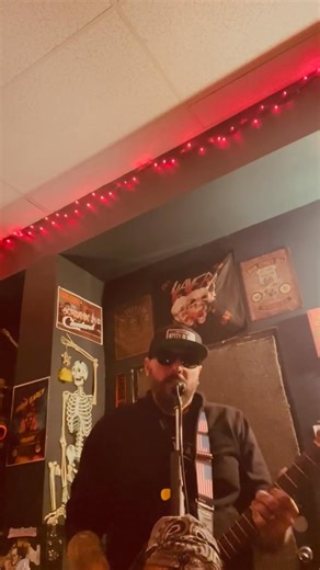 Little lite self practice 🎶🔥CLEVELAND OH🔥🎶…. Check us out on TIK TOK @highearlyband…. Give us a follow 🙏 | High Early