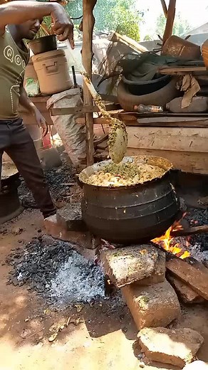 Outdoor Cooking Over Open Fire: Rustic Kitchen Tips