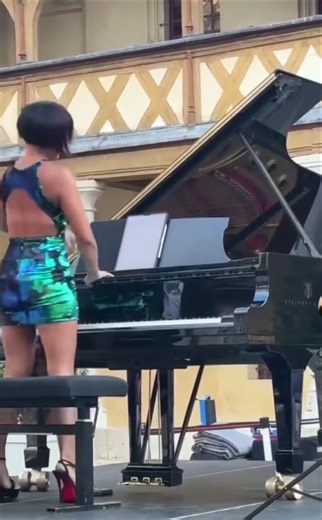 Yuja Wang x *MAGICAL SPEEDY PIANO* 📍France #steinway #classical #orchestral #frenchriviera #piano