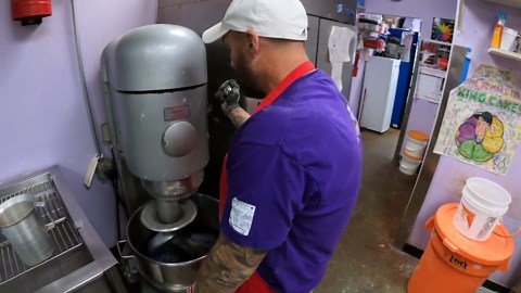 LSU Tiger Cake is Deep-Fried & Destined for Football Season