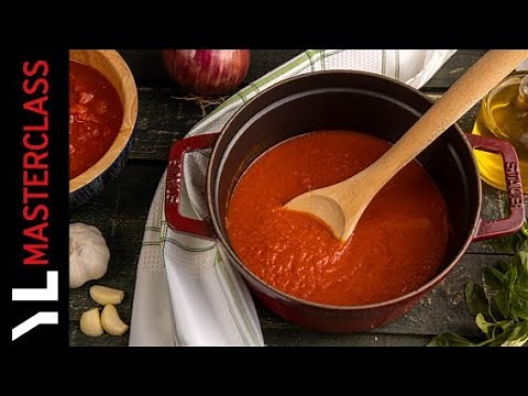 Πως να Φτιάξουμε Σάλτσα Ντομάτας | Yiannis Lucacos