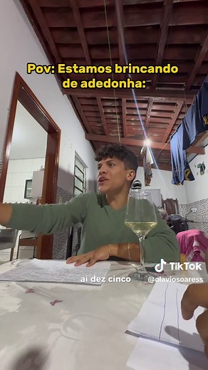 Descubra a cor Rícino e como jogar Adedonha