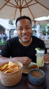 Friends don’t let friends drive drunk. Make the right choice. Call a taxi, ride-share, a friend or simply stay put. Buzzed Driving is Drunk Driving. @adcouncil @nhtsagov #DontDriveBuzzed #NotWorthTheRisk #AdCouncilPartner #BuzzedDrivingIsDrunkDriving #Awareness #LosAngeles | Latryguy