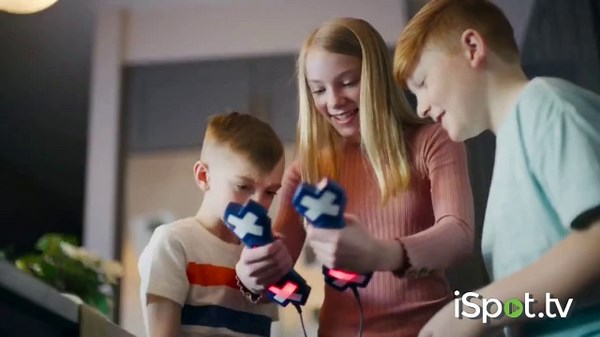 Crossed Signals TV Spot, 'Fast-Paced Challenges'