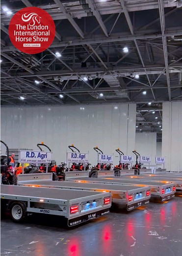 London International Horse show 2025🐴 M-Tec trailers supplied by RD.Agri Tractors kindly supplied by Tafe UK @MTEC @Comvex Machinery @LondonHorseShow #londoninternationalhorseshow #TAFE #mtec #fyp #equestriansport