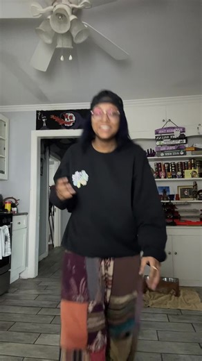 do not perceive me (@yeehao)’s videos with Counting Worms - Knocked Loose