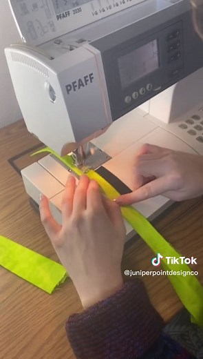 DIY Towel Apron for Thanksgiving | Easy Sewing Hack