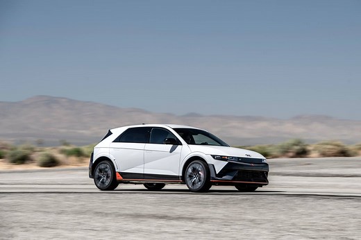 2025 Hyundai Ioniq 5 vs. Ford Mustang Mach-E: 5 Electrifying Differences