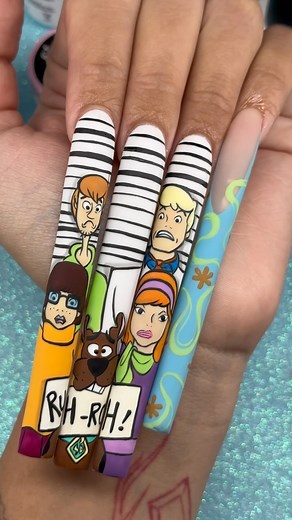 👻🐾SCOOBY-DOO🐾👻 You can NEVER go wrong with scooby nails!! Per usual, using all things @nailzbydevshop DC: MOO 🤪 #nailsoginstagram #nailsoftheday #shaggy #velma #daphne #fred #scoobydoo #nailartist #nailaddicts #frenchie #naildesigns #nailswag @scoobydoo @cartoonnetworkofficial | Mooyahyah