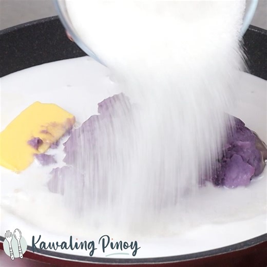 426K views · 1.6K reactions | Halayang Ube (Ube Halaya) is a classic Filipino delicacy made of purple yam, coconut milk, and butter. Creamy, cheesy, and topped with golden latik, it’s delicious as a snack or dessert. https://www.kawalingpinoy.com/ube-kalamay/ | Kawaling Pinoy Recipe Blog | Facebook