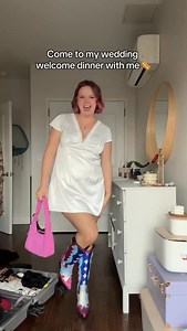 1.1K views · 179 reactions | Here’s your sign to have a hot dog party for your rehearsal dinner  #rehearsaldinner #weddingtok #grwm #bridaloutfit #weddingweekend | Hydrationceo | Facebook