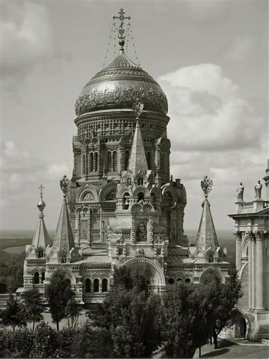 Using this warden cliff hangers we made this power sshort waves of the seas x)