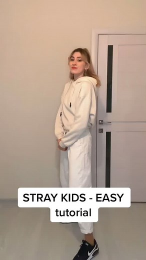 STRAY KIDS - EASY Dance Tutorial: Step by Step Guide