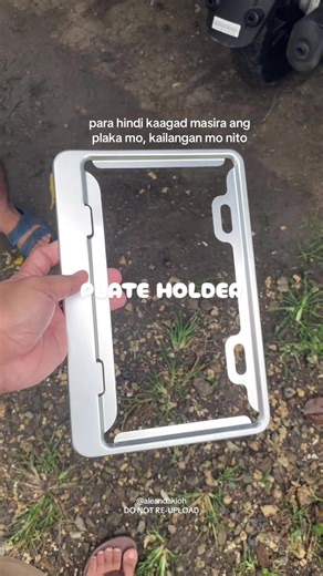 The Importance of a Plate Holder for Your Vehicle