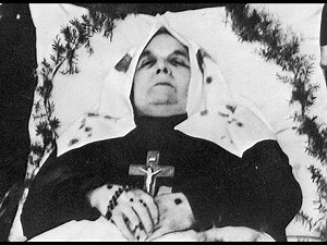 Vie et Prophéties de Thérèse Neumann