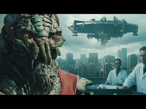 Aliens Are Forced to Live Behind This Massive Wall