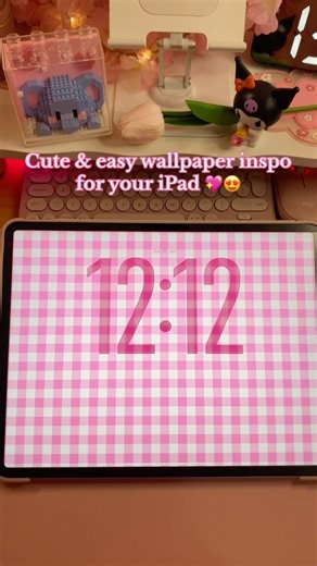 Cute & easy wallpaper inspo for your iPad💗🎀